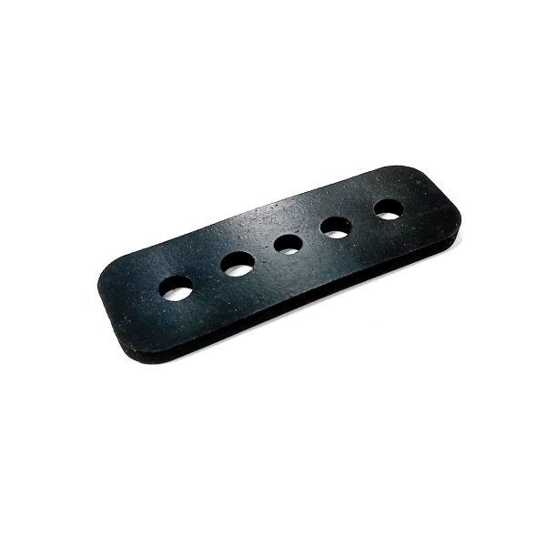 Thumb do produto Junta Borracha 84x30x5mm c/5 Furos MGO